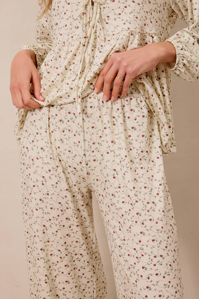 Strawberry Tie-Top Long-Sleeve Women’s Sleep Set