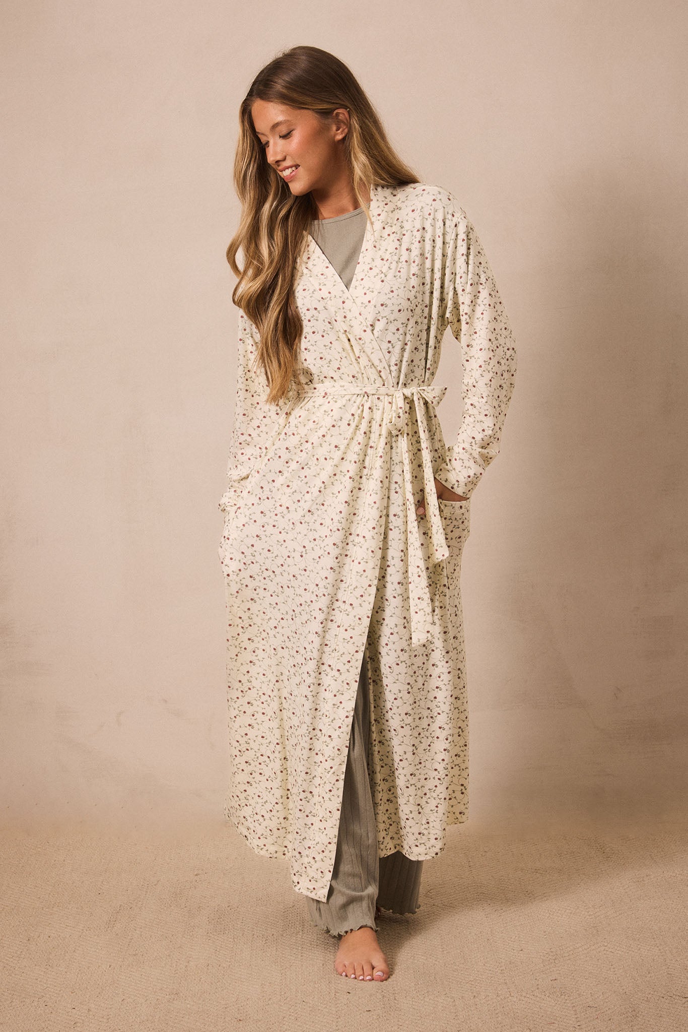 strawberry robe product image
