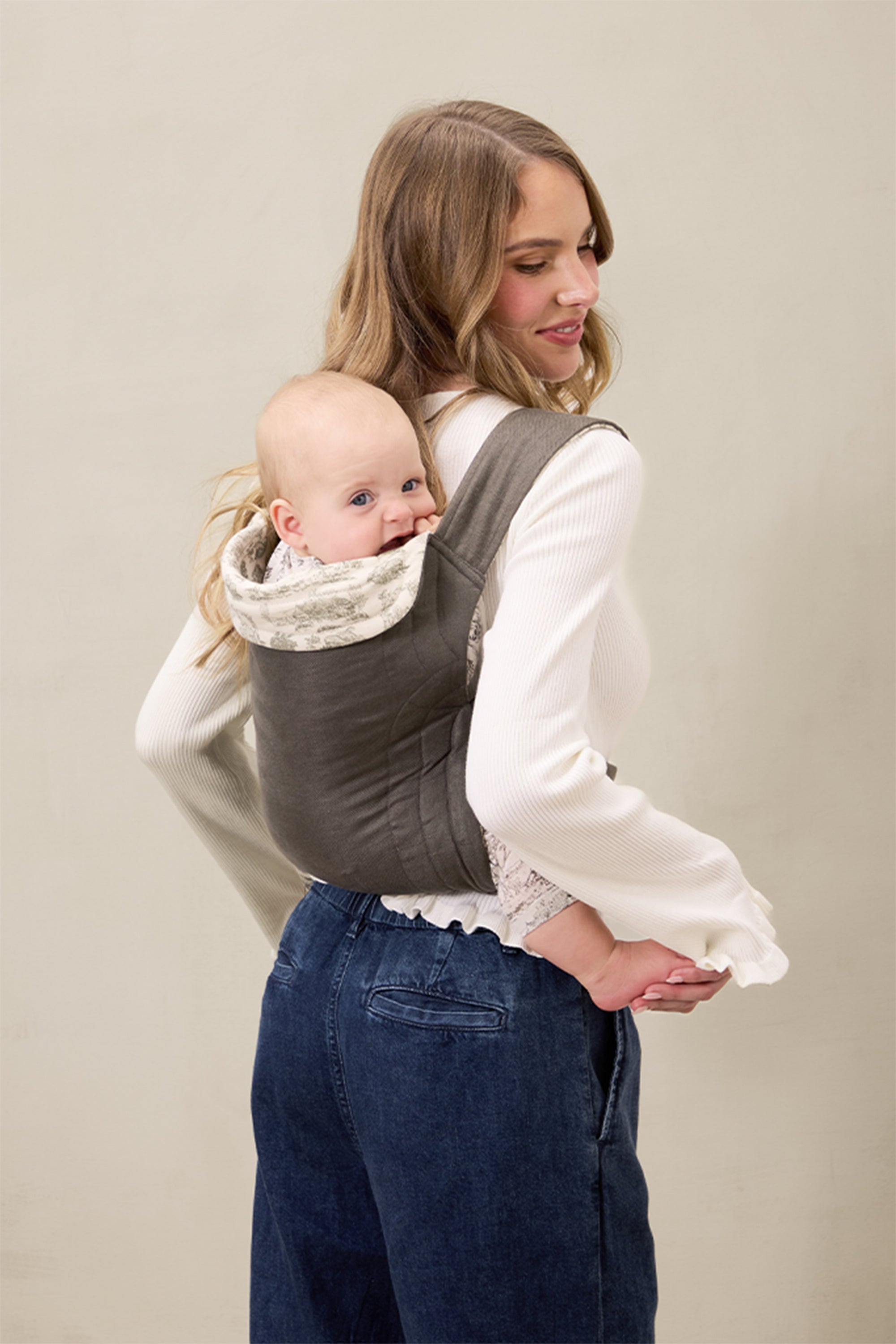 Charcoal Toile Soft Buckle Carrier