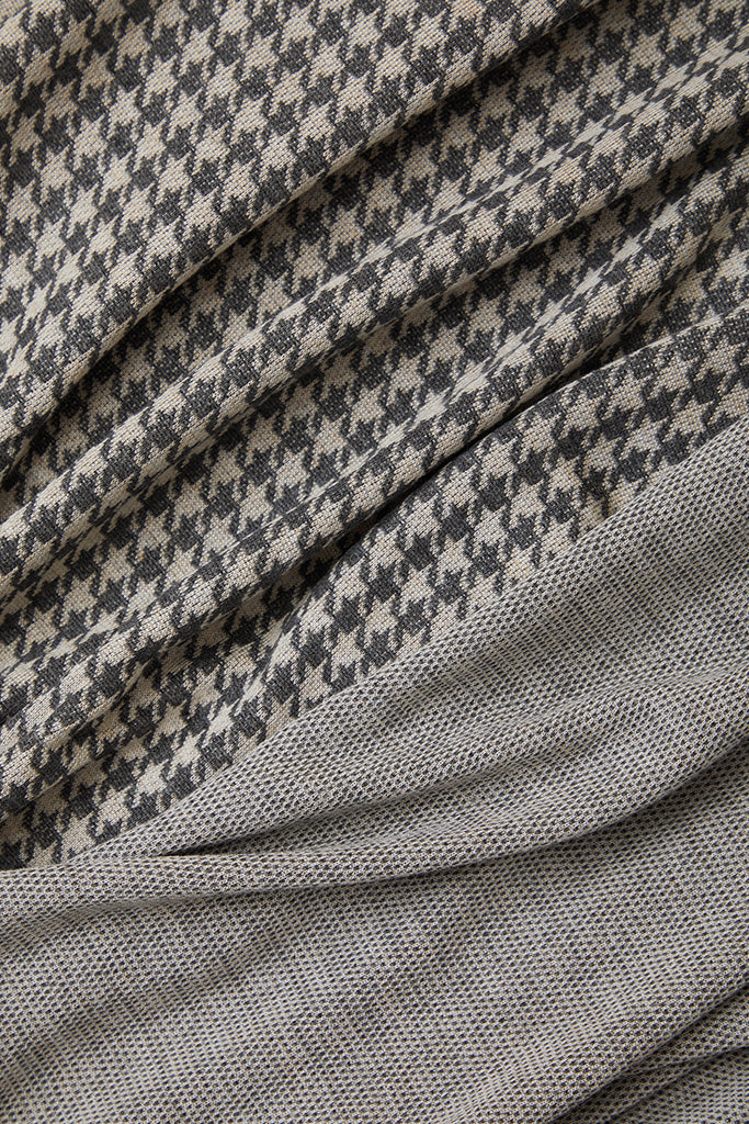 Stormy Houndstooth Wrap